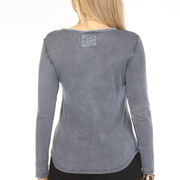 Jeans Color 100% Cotton V Neck Top - Picture 5 of 5